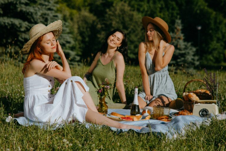Trending Casual & Everyday Dresses for Women to Wear Daily